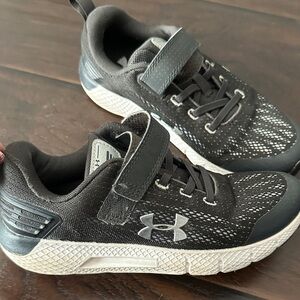 Under Armour Kids Black and White Sneakers